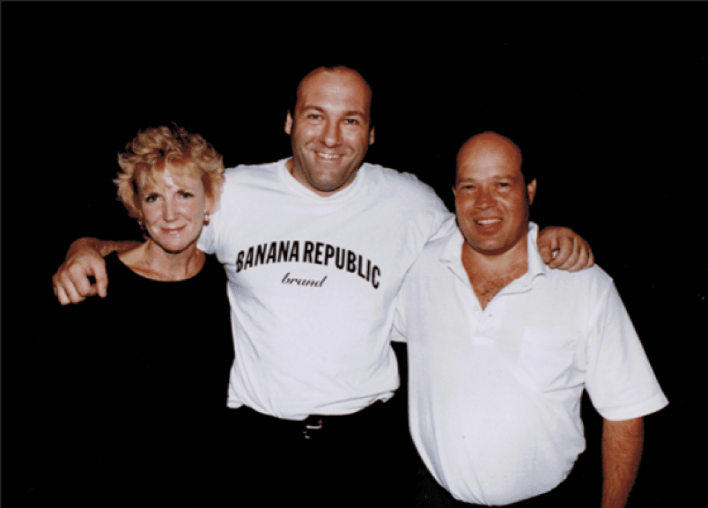 James Gandolfini with owners Victor and Patti Recchia