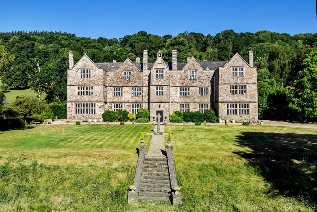Canonteign Manor – A House As Old As The Doomsday Book!