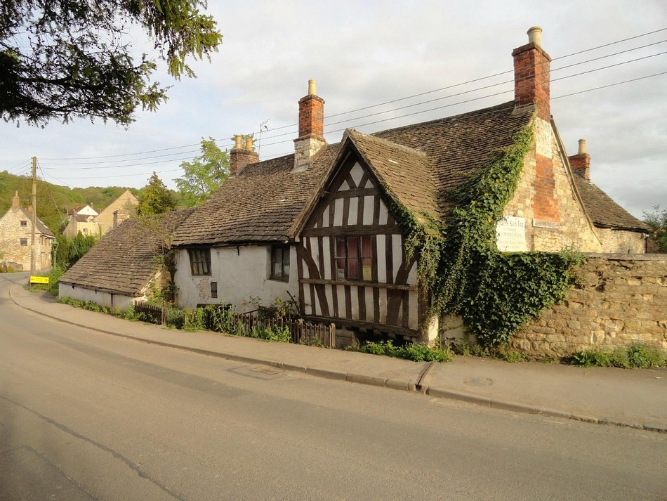 The Ancient Ram Inn – More Than 850 Years Of History!